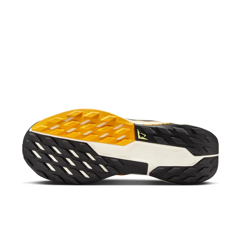 Nike React Pegasus Trail 5 Phantom Washed Coral University Gold Black (DV3865-007)