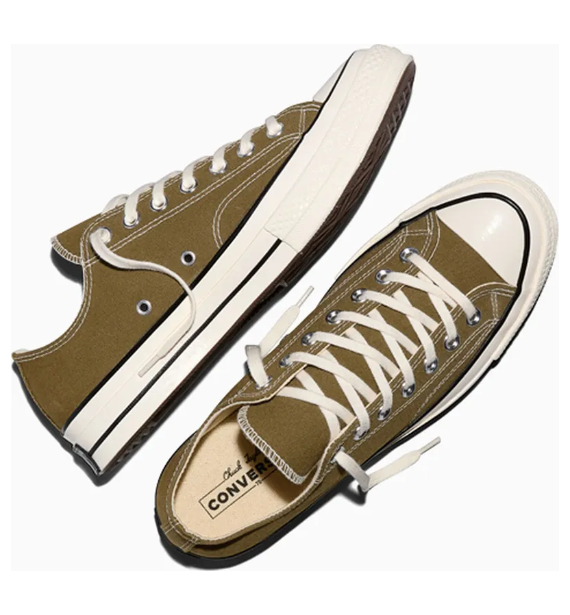 converse-chuck-taylor-all-star A18162C