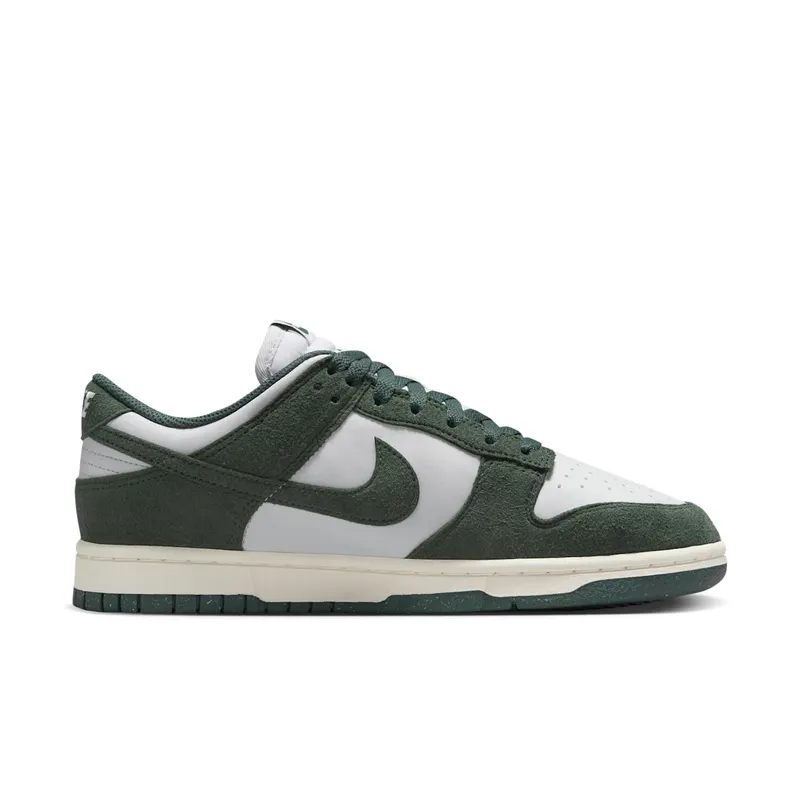 Nike Dunk Low Next Nature “Viintage Green” (HJ7673-002)