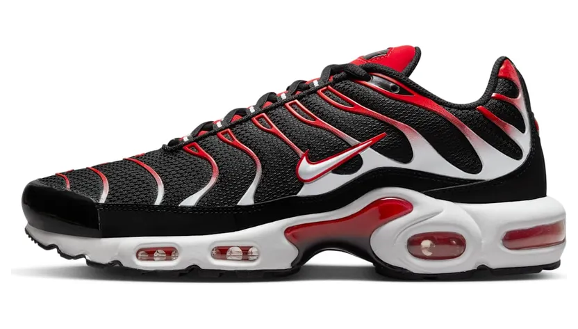 Nike Air Max Plus “Black White University Red” (DM0032-004)