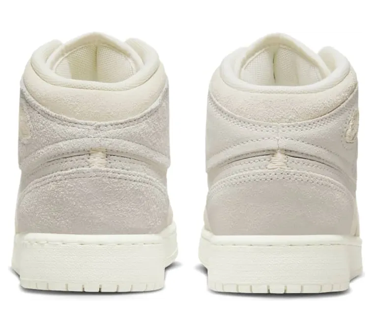 air-jordan-1 FN7449-100