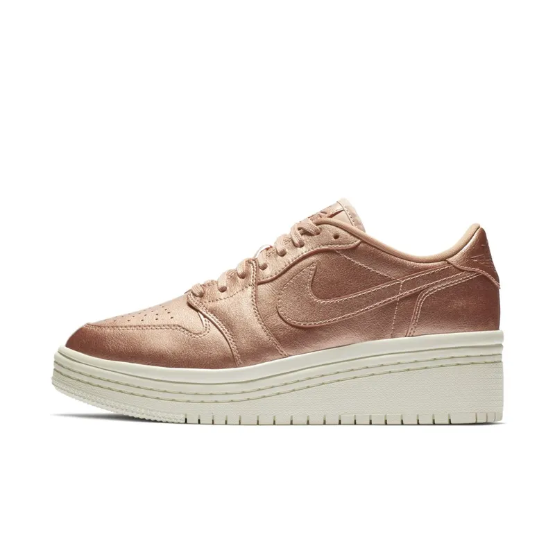 Jordan 1 Retro Low Lifted Metallic Red Bronze (W) Metallic Red Bronze/Sail (AO1334-901)