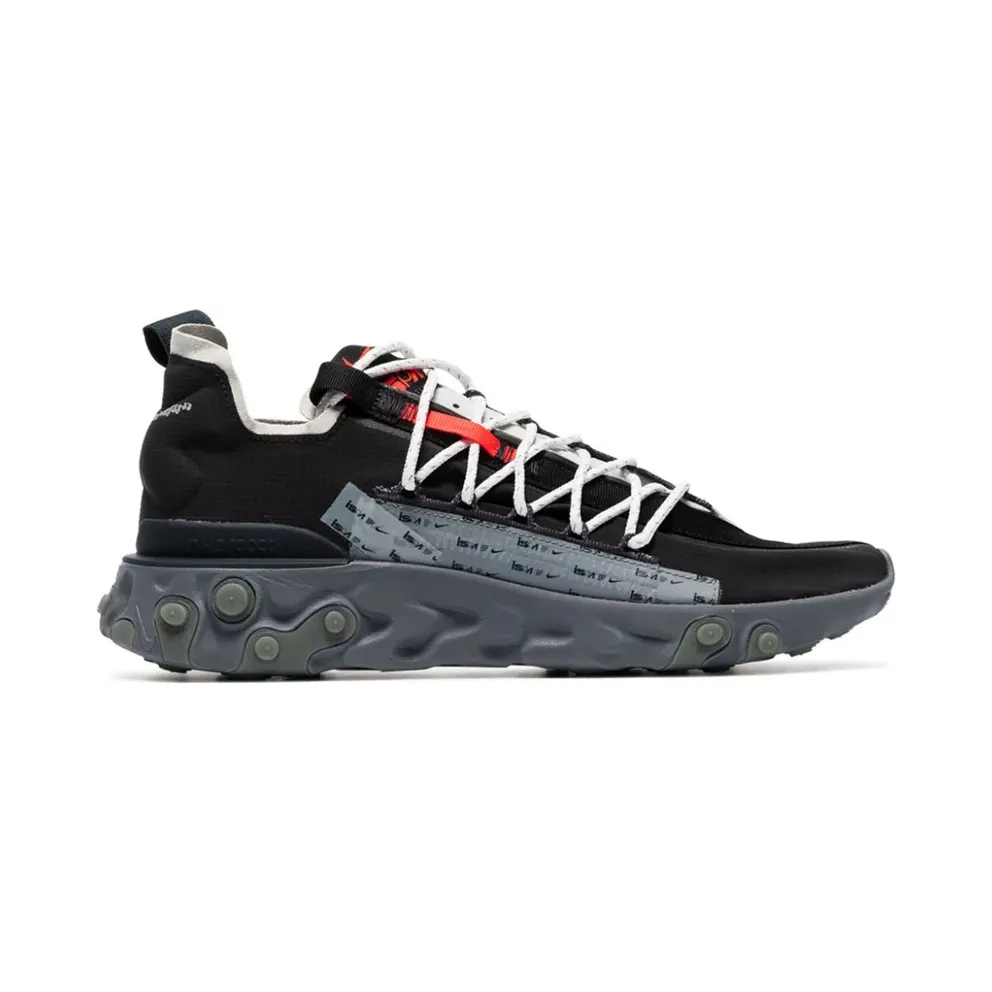Nike ‘ISPA React’ – Black (AR8555)