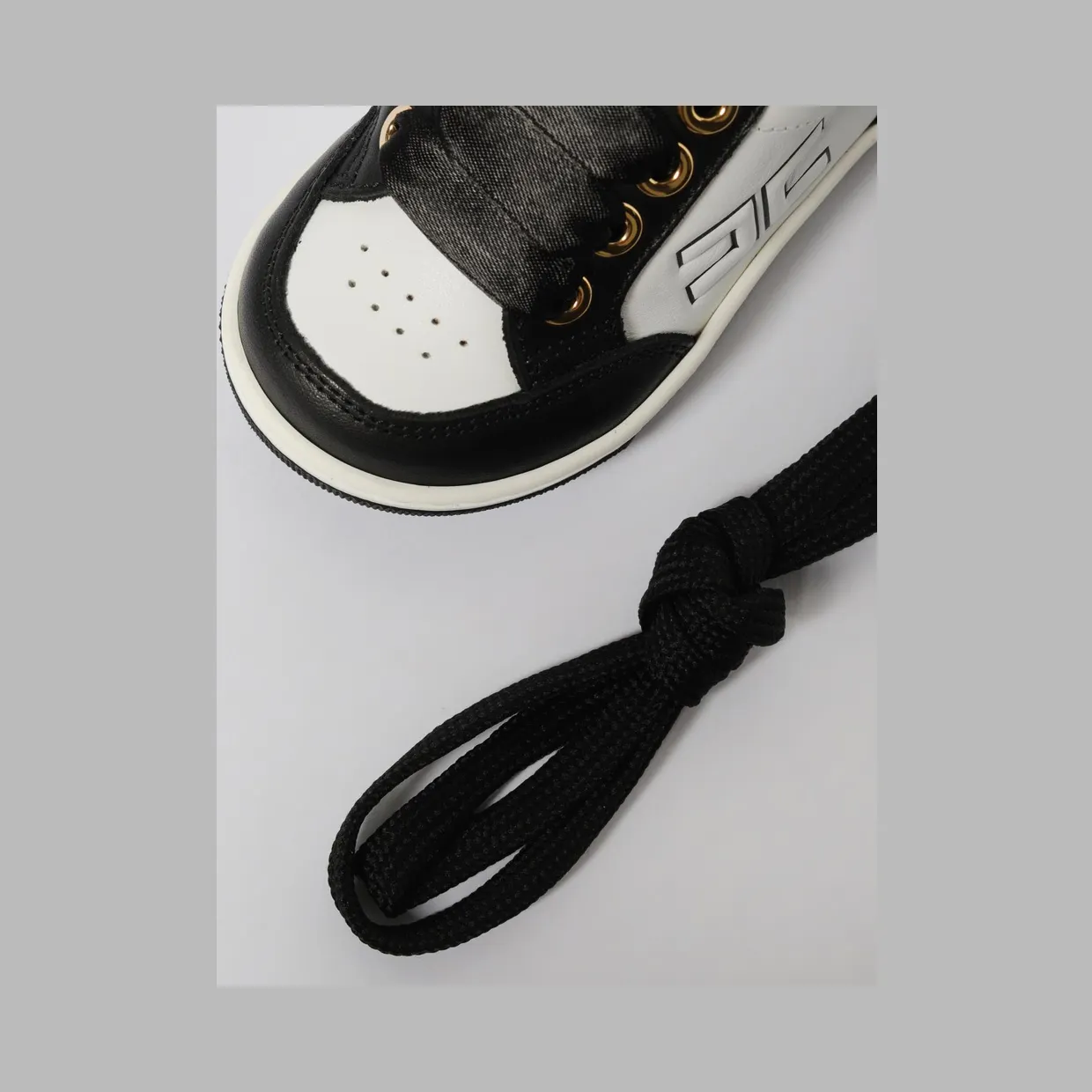 Elisabetta Franchi Sneakers White (F1A9E03301251A780) (3)