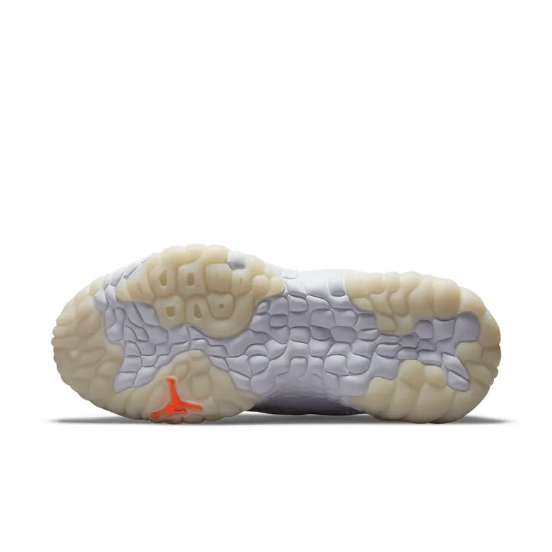 Jordan Delta 2 Dameschoen White (CW0913-102)