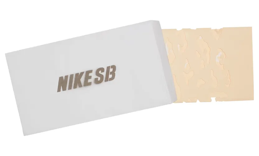 nike-blazer AH6158-700