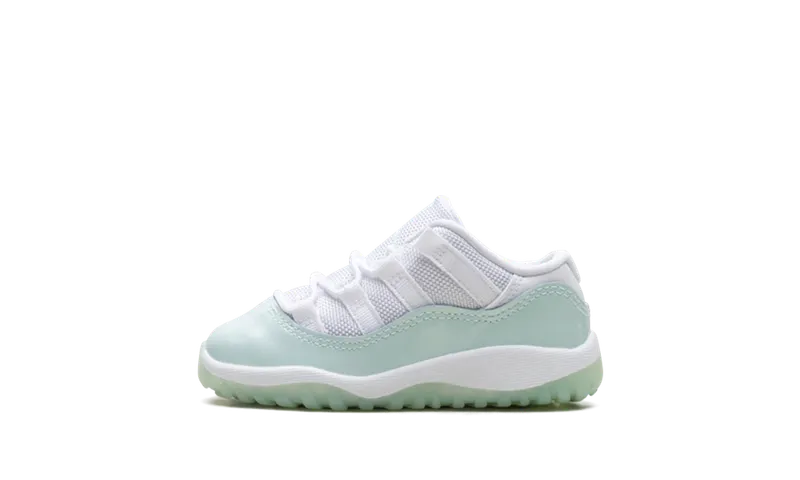 Air Jordan 11 Low TD “Igloo” (645107-103)