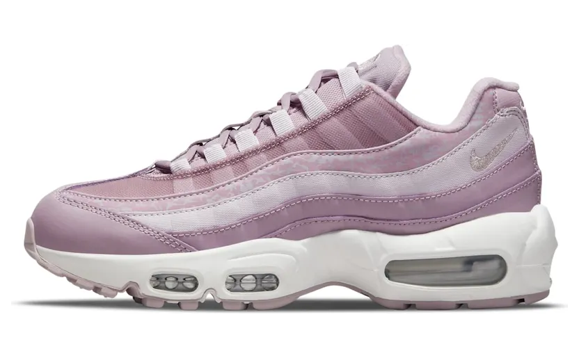 Nike Air Max 95 “Plum Fog / Summit White / Venice / Metallic Silver” (DC9474-500)