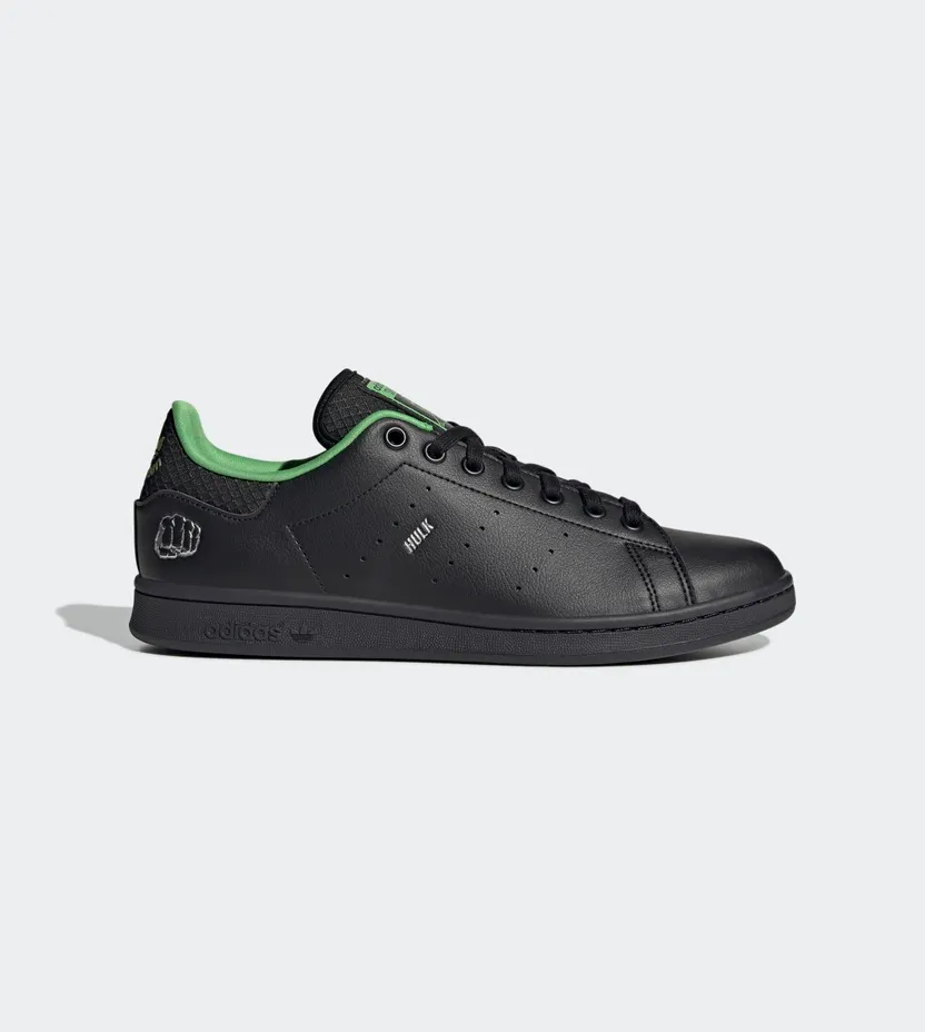 adidas Marvel Stan Smith Core Black / Silver Metallic / Scarlet (GZ5993)