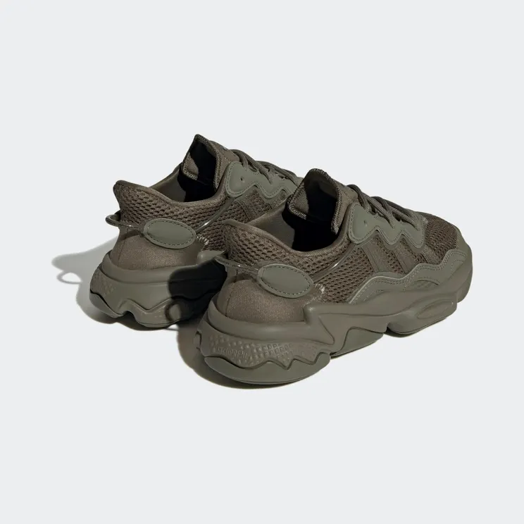 adidas-ozweego HQ1622