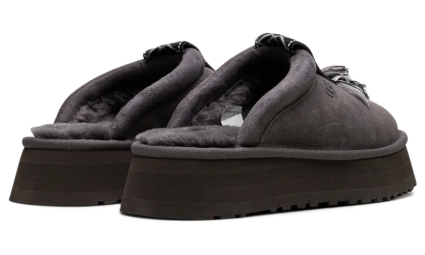 ugg-char 1152677-CHRC
