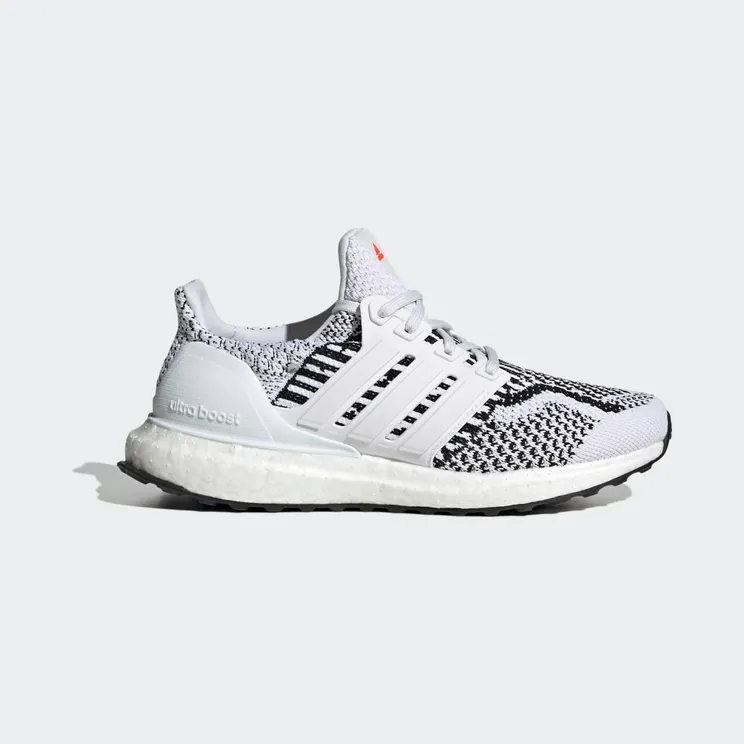 adidas Ultraboost 5.0 DNA Primeblue Boost Cloud White / Cloud White / Core Black (GX2562)