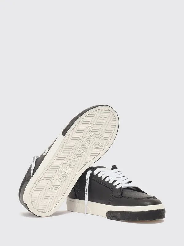Off-White Vulcanized Low-Top Leather with Contrasting Arrow Logo Black (OMIA293C99LEA0021001)