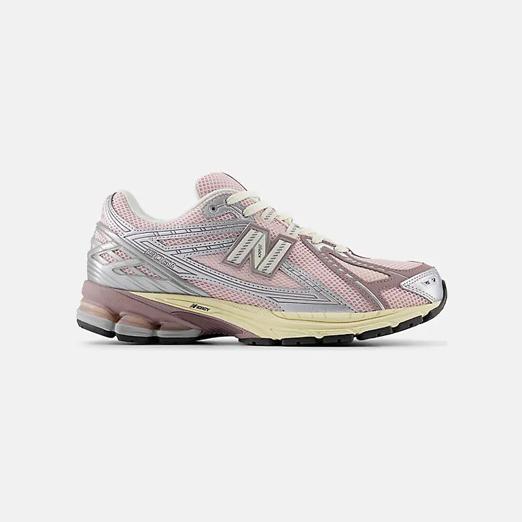 New Balance 1906R “Rose Sugar Silver” (U1906RNF)