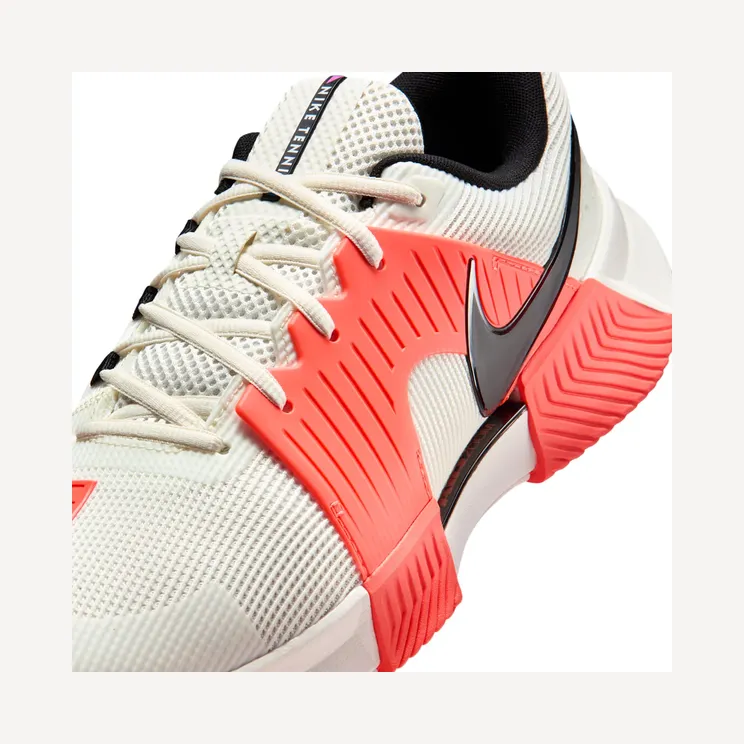 nikecourt IQ5181-100