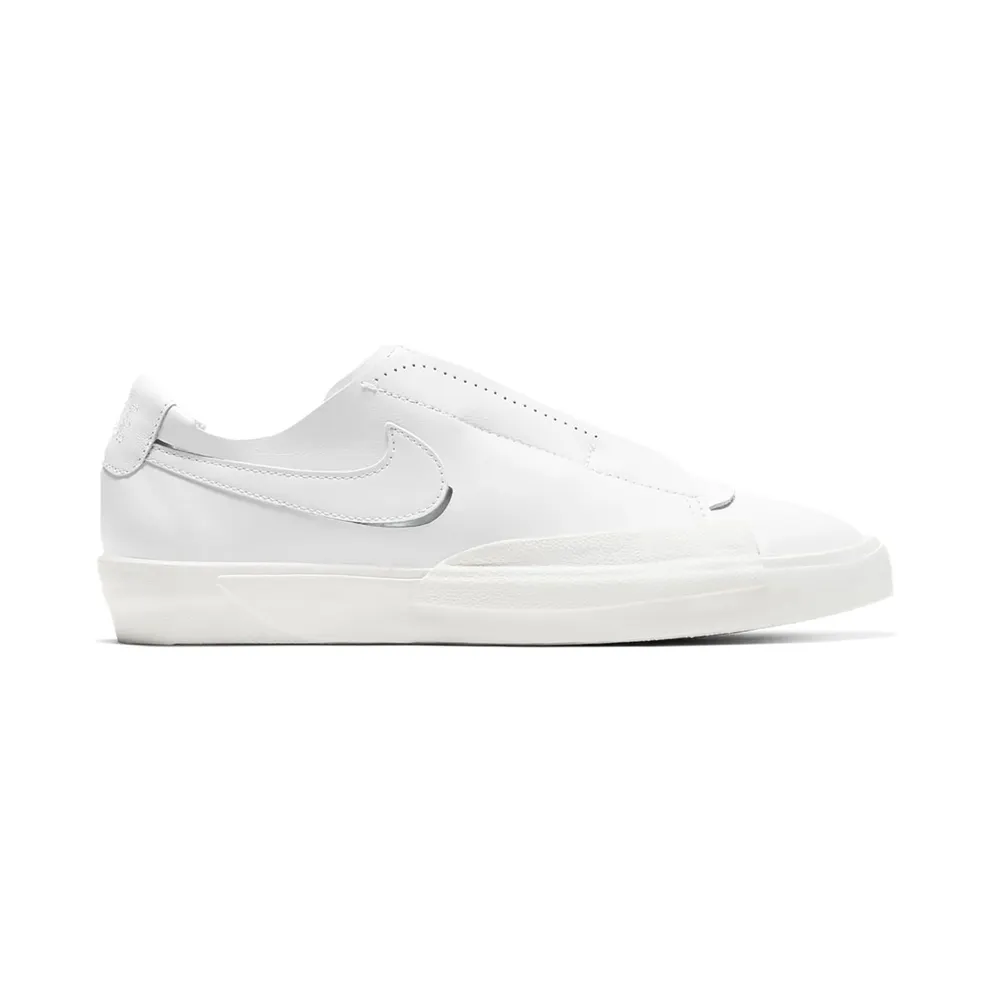 Nike Blazer Low Kickdown Triple White (W)