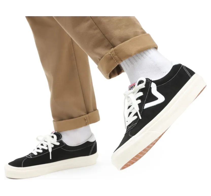 vans-style VN0A3WLQUL1