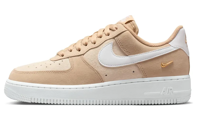 Nike Air Force 1 Linen/Sanddrift/Metallic Gold/Wit (IQ9964-200)