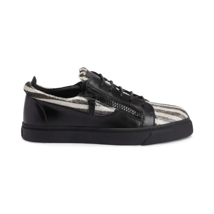 Giuseppe Zanotti Frankie mit doppeltem Reißverschluss “Black” (RU00129K45)