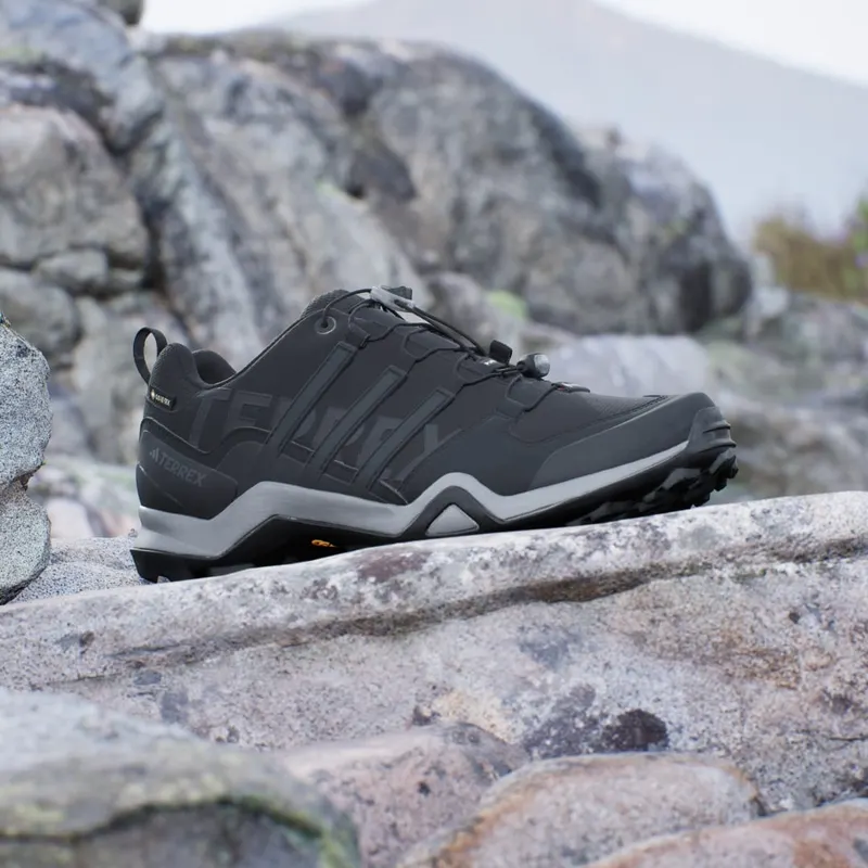Adidas Terrex Swift R2 GORE-TEX Hiking Core Black / Core Black / Grey Five (IF7631)