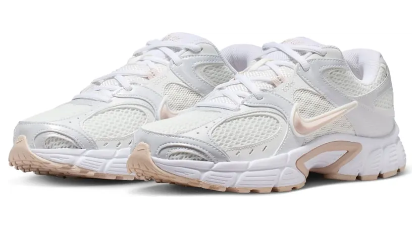 nike-v5-rnr HQ7901-110