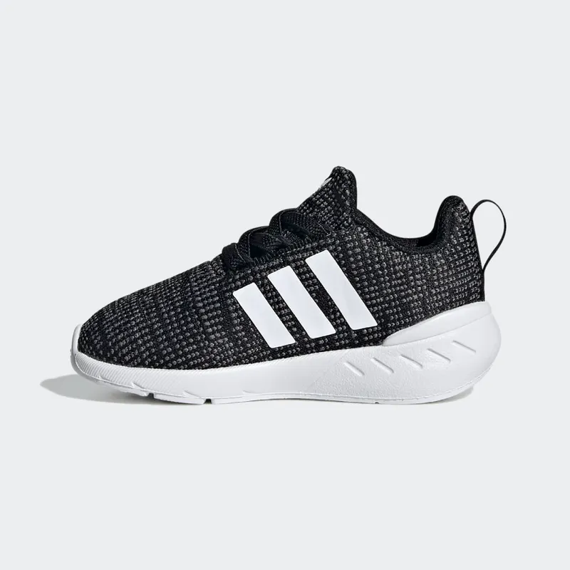 Adidas Swift Run 22 Core Black / Cloud White / Grey Five (GW8184)