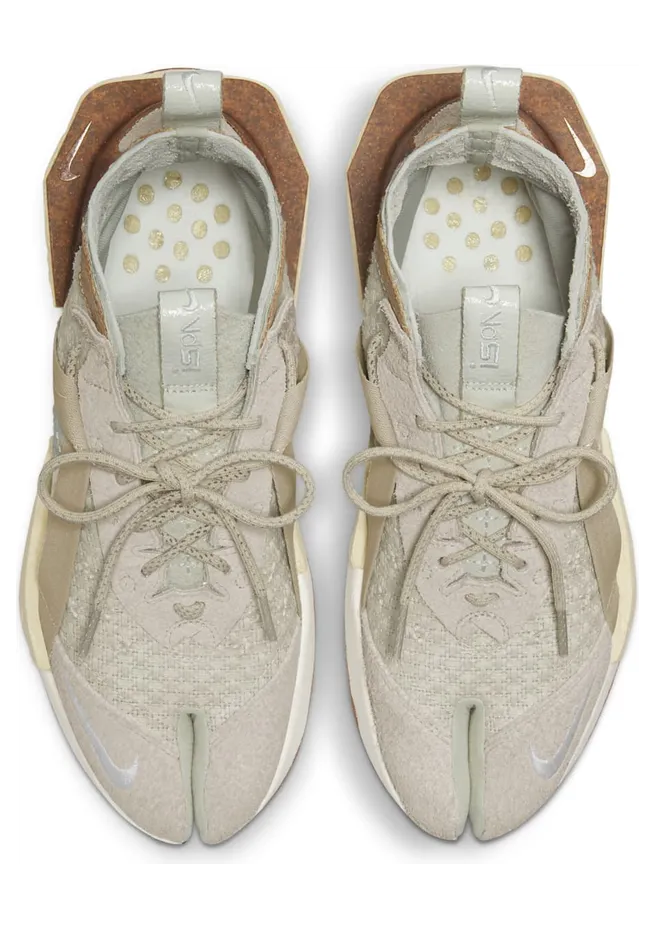 nike-rift CZ0238-100