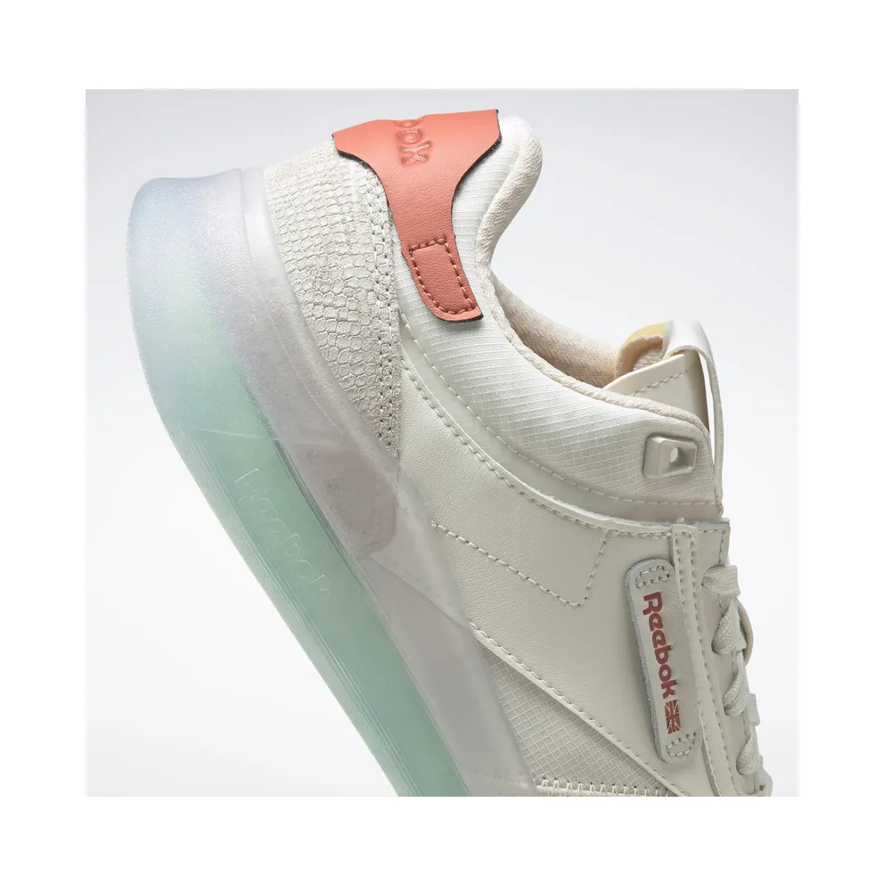 Reebok Club C Legacy Shoes Chalk / Neon Mint / Baked Earth