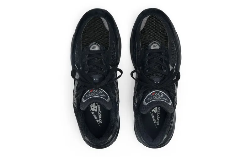 New Balance 990 v6 “Triple Black” (U990BB6)
