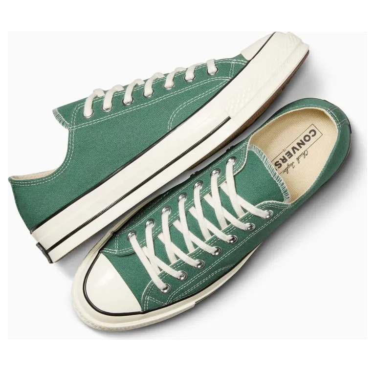 converse-chuck-taylor-all-star A06524C