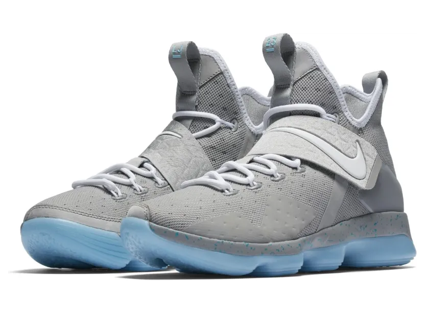 Nike LeBron 14 MAG Matte Silver/White Glow (852405-005)
