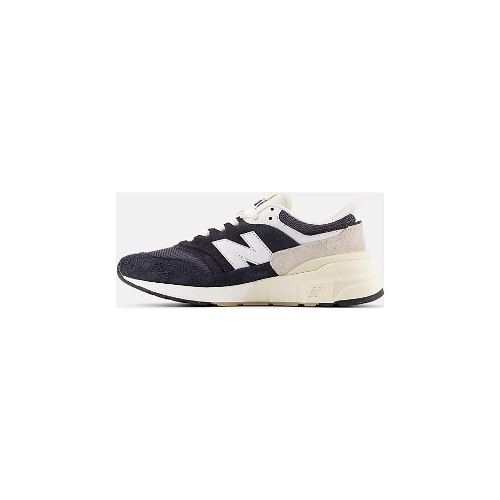 New Balance 997R “Phantom Magnet” (U997RMC)