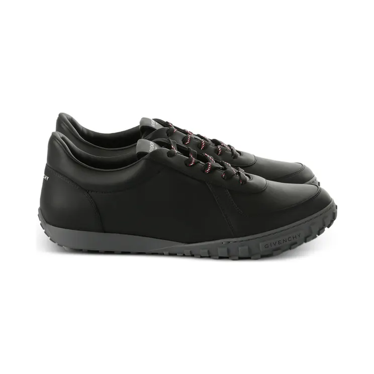 Givenchy Glide Logo “Black” (BH00B4H1X1 001)