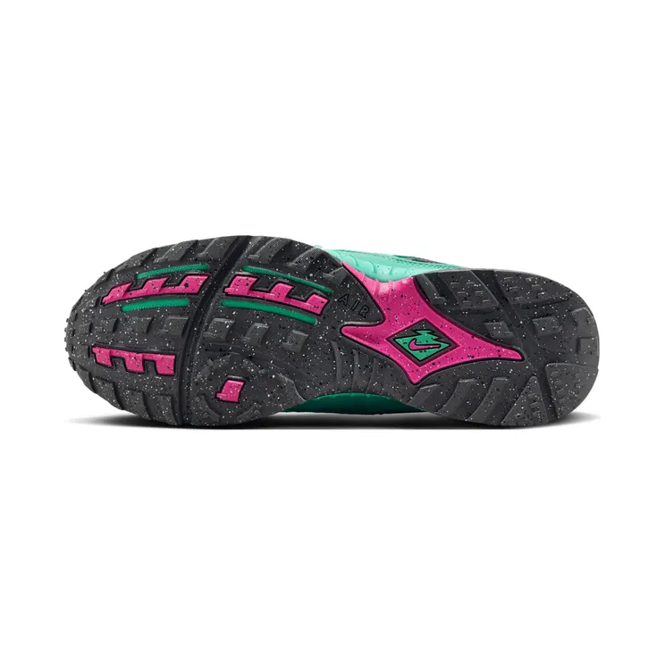 nike-air-humara FN7546-301