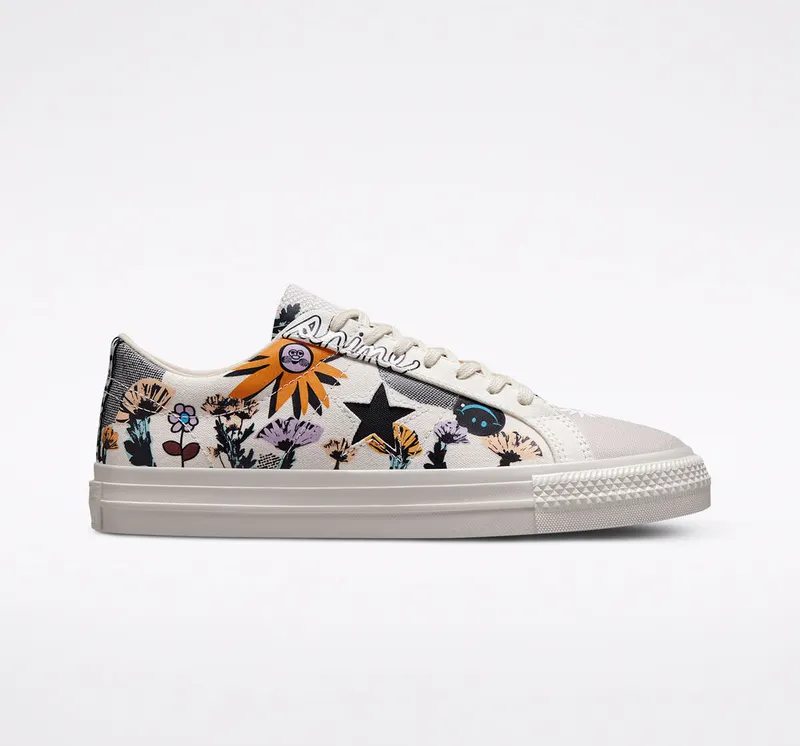 Converse One Star Floral Egret/multi/Black (172933C)