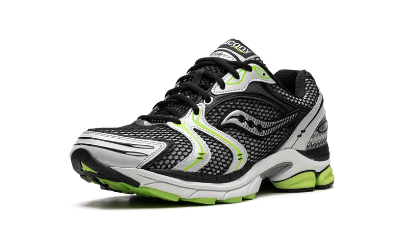 Saucony Progrid Triumph 4 “Black / Speed Green” (S70704-5)