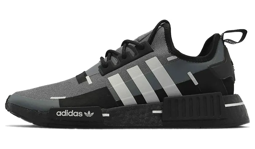 adidas NMD_R1 Core Black / Silver Metallic / Carbon (GZ7946)