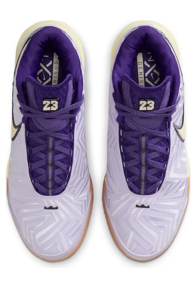 nike-zoom IH2370-500