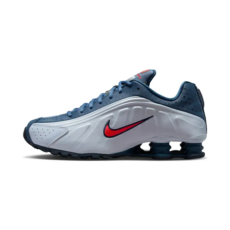 Nike Shox R4 “Football Greyq” (HQ1988-012)