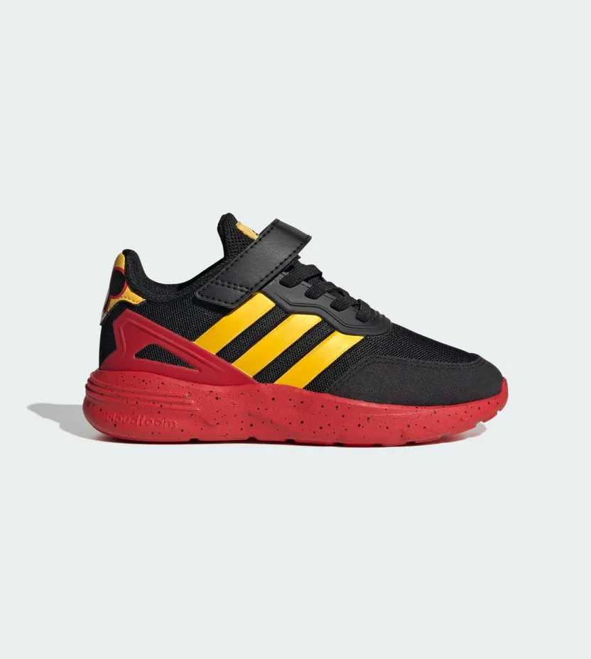 adidas adidas Nebzed x Disney Mickey Mouse Kinderschoenen Core Black / Bold Gold / Better Scarlet (IG5372)