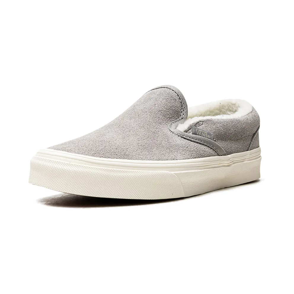 Vans CLASSIC SLIP ON “COZY HUG” (VN0A7Q5D6J6)