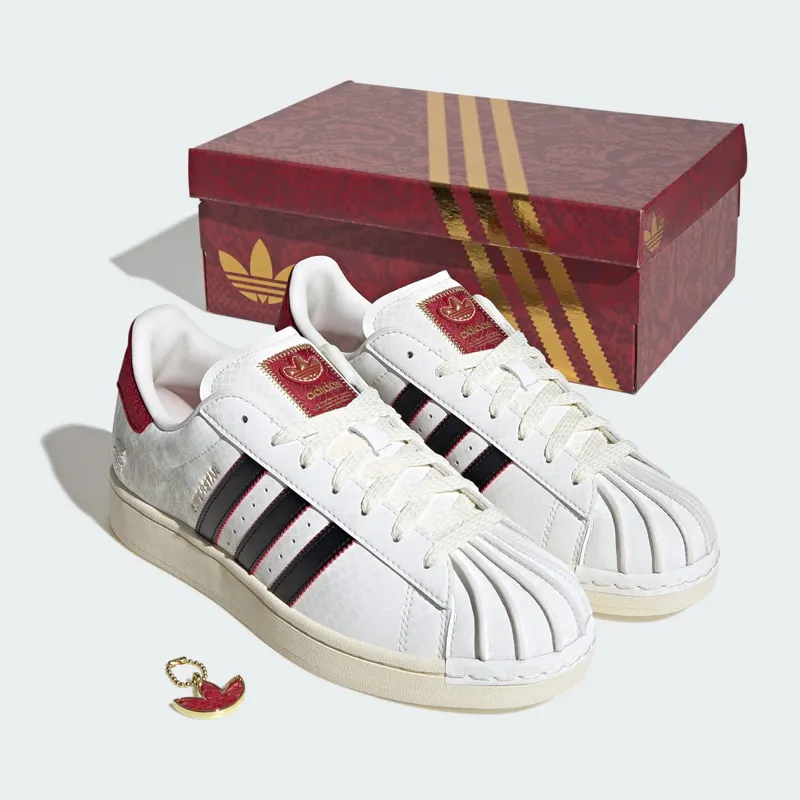 adidas Superstar Year of the Snake (JR8036)