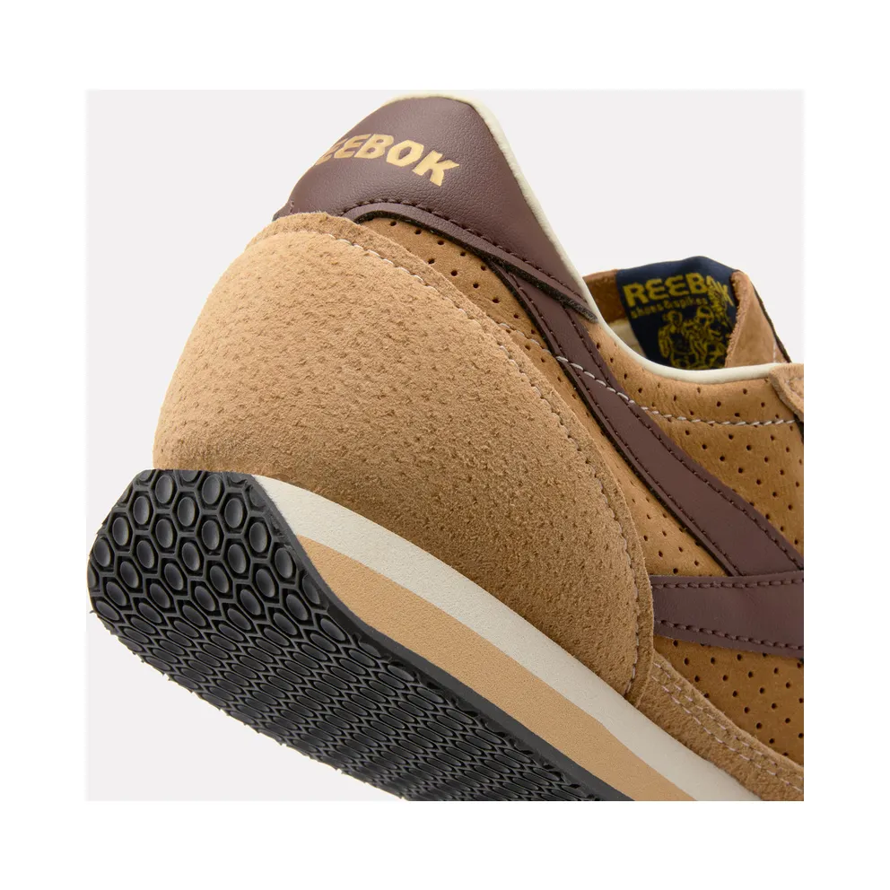 Reebok Camargue “Unisex in Chalk & Dark Green” (100245078)