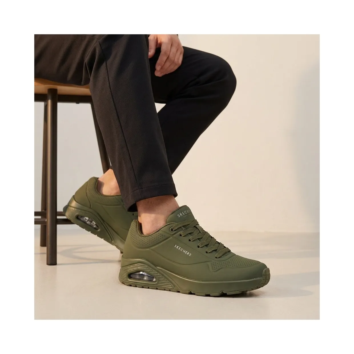 skechers-uno 52458-DKGR