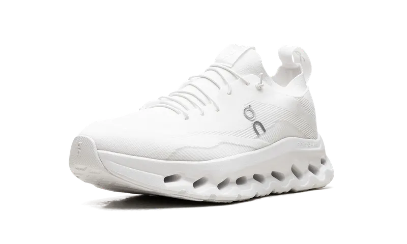On Running Cloudtilt “LOEWE All White” (3MD30330108)