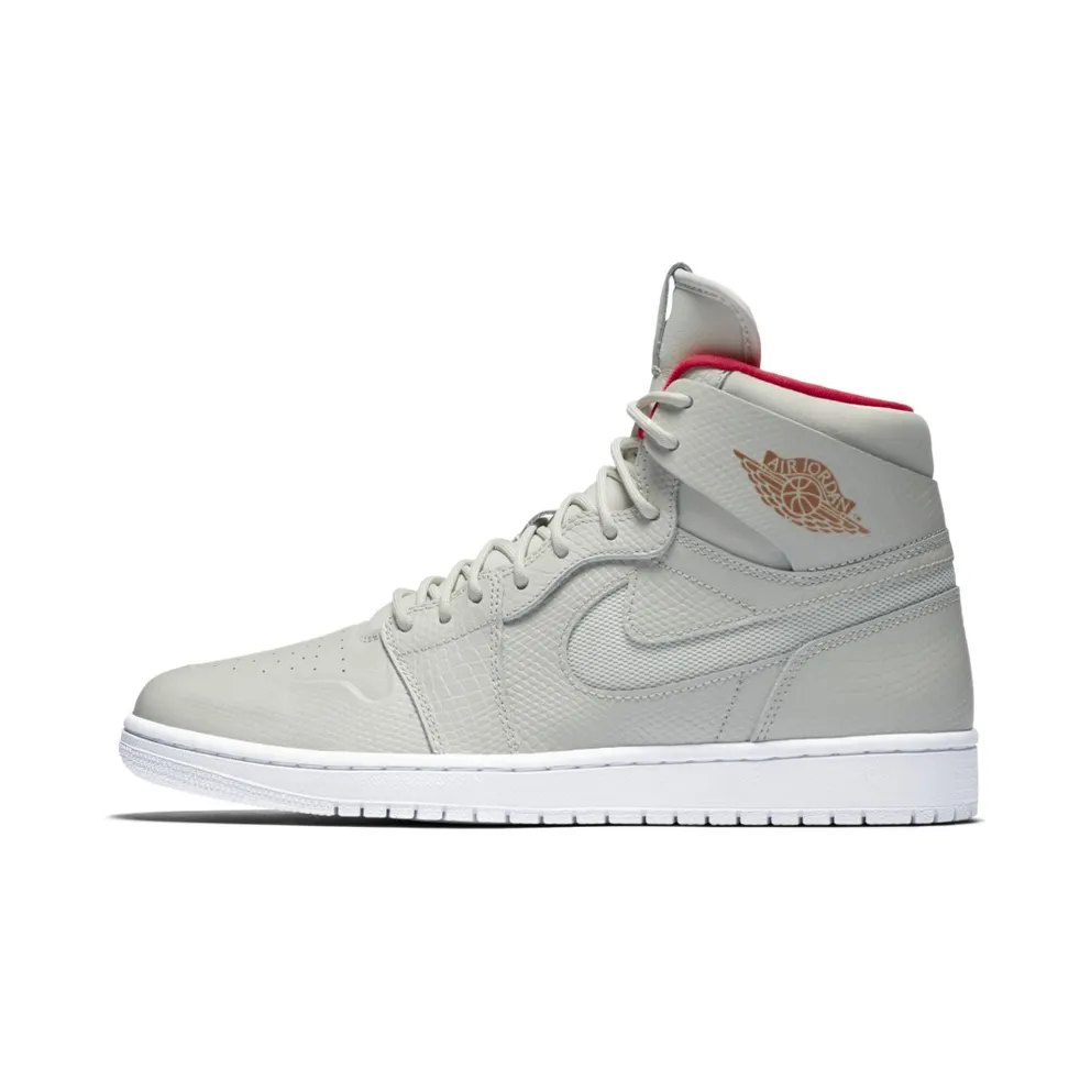 Jordan 1 Retro High Nouveau Pure Platinum Bright Crimson Pure Platinum/Pure Platinum-Bright Crimson-White (819176-050)