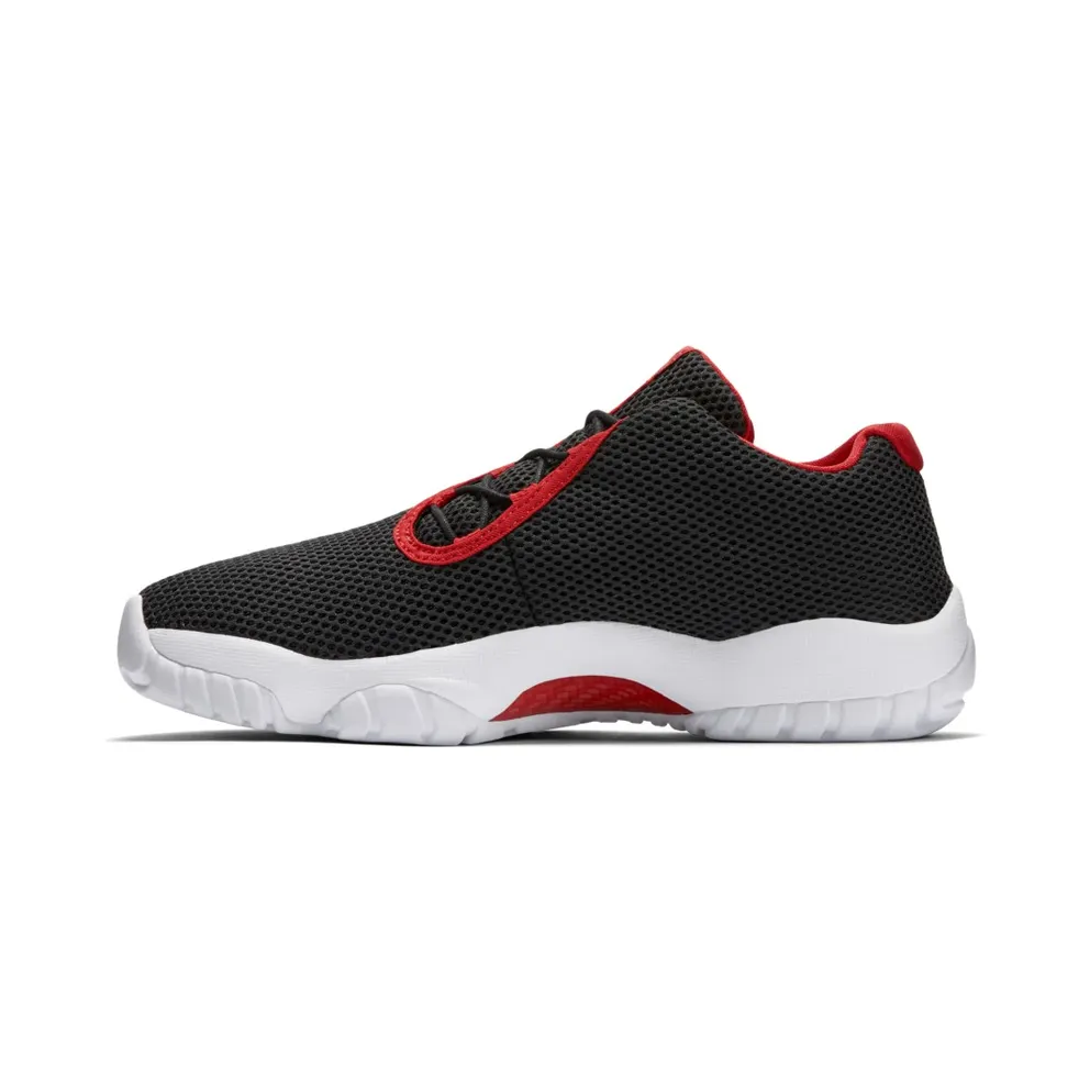 Jordan Future Low Black Red White Black/University Red-White (718948-001)