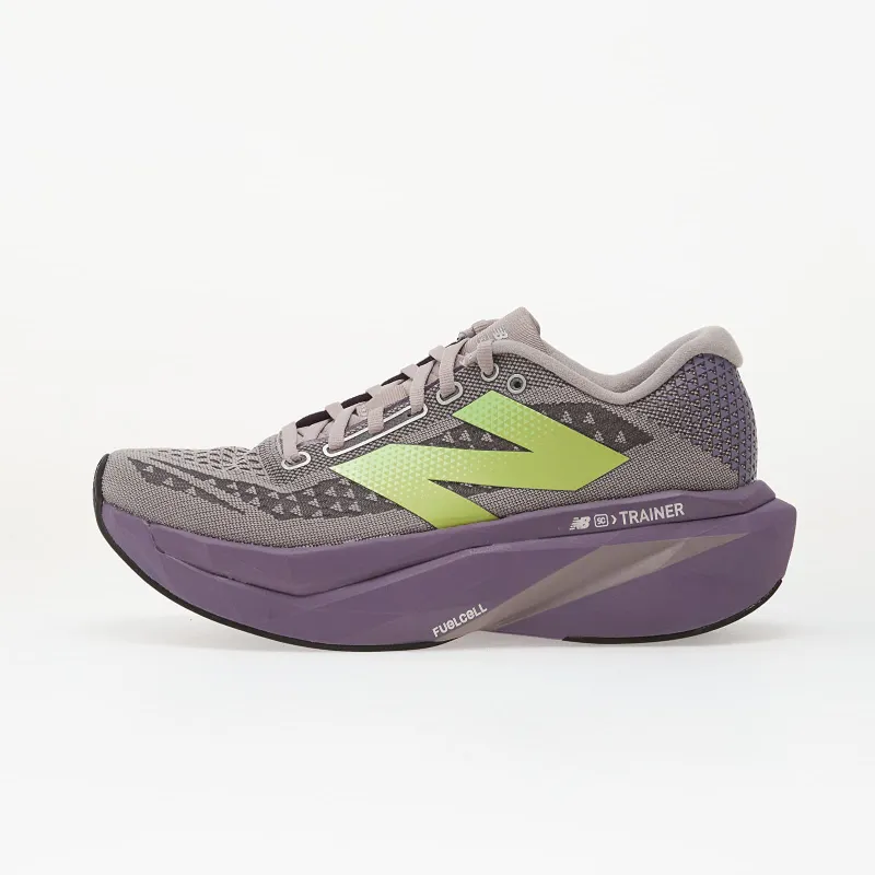 NEW BALANCE FuelCell SuperComp Trainer v3 “TRUFFLE SALT / CANDIED VIOLET” (WRCX7RC)