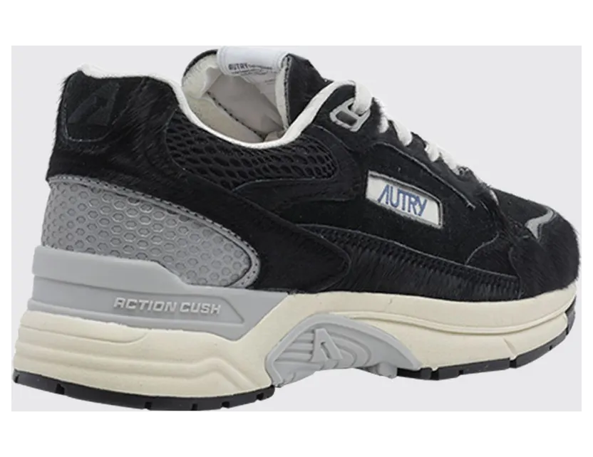 Autry Hyperway Low-Top Sneakers in Leather and Mesh with a Serrated Sole Black (HYLWWM02) (2)