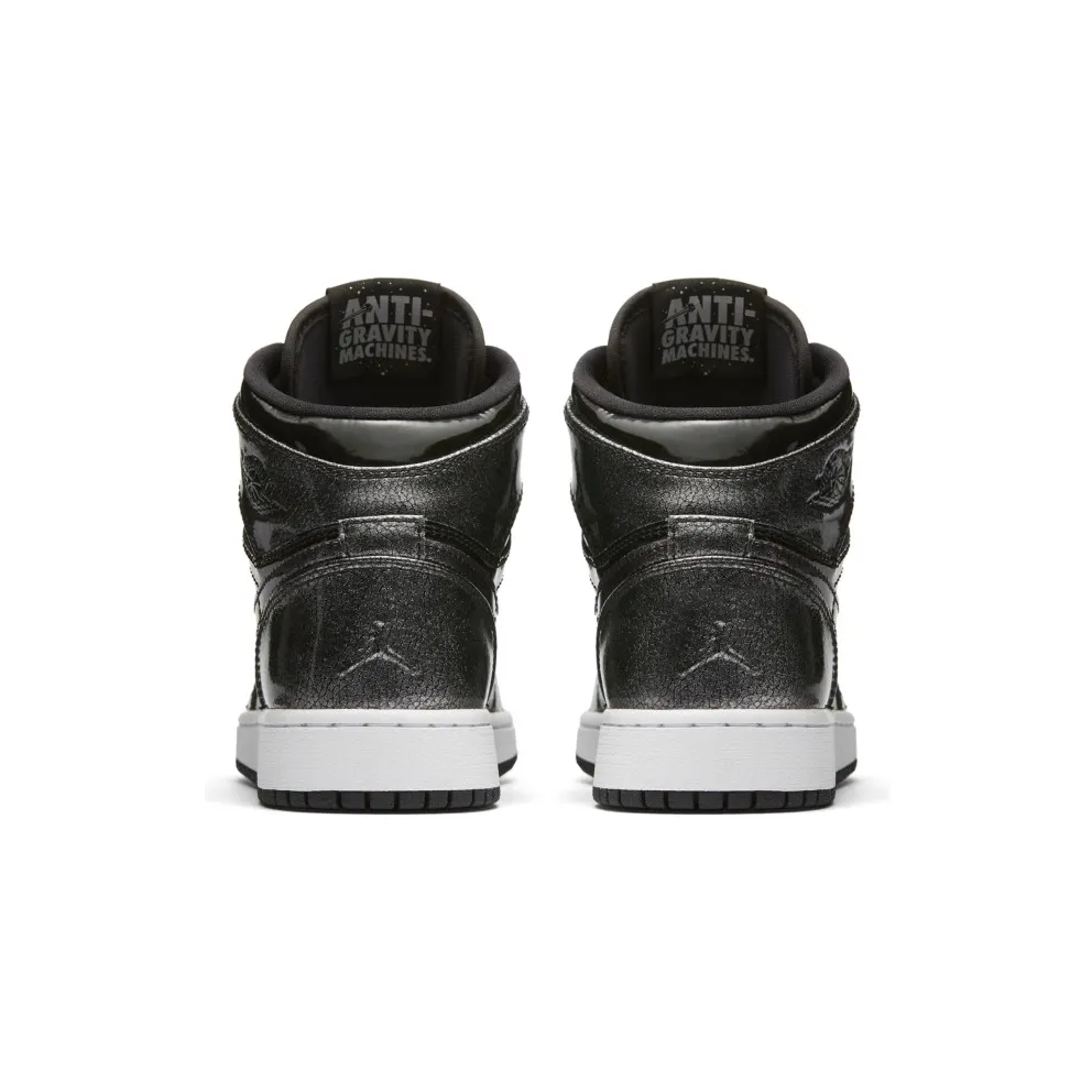 Jordan 1 Retro High Black Patent (GS) Black/Black-Anthracite-White (705300-017)